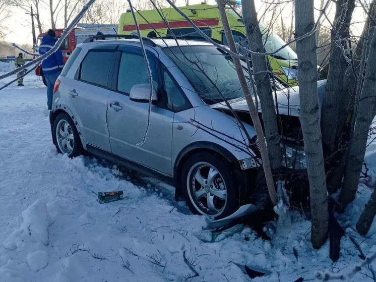 В Кузбасском ДТП пострадали две пассажирки из-за пьяного водителя