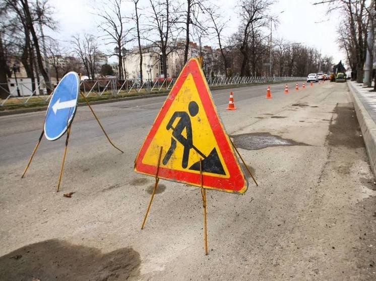 В Краснодаре ремонтируют Октябрьскую улицу