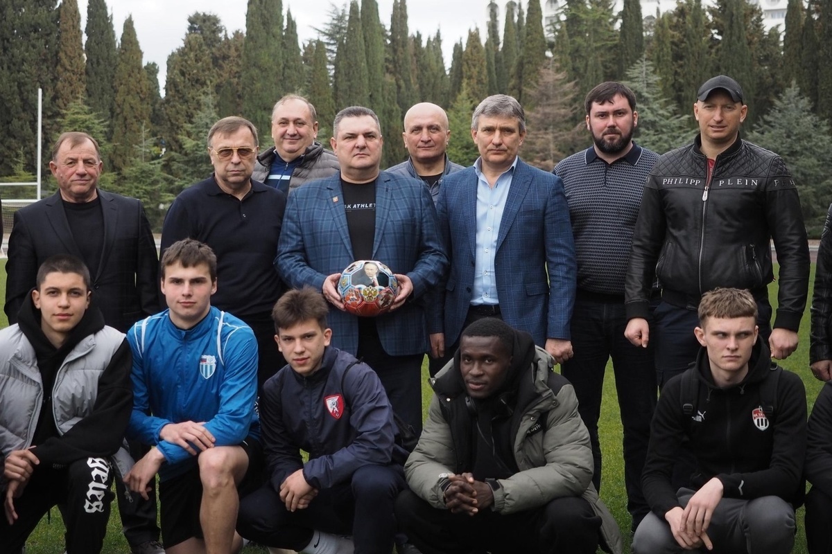 Football players of Zaporozhye region are establishing sports cooperation with regions of Russia