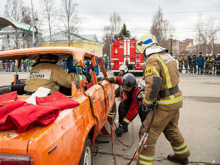Пожарные в Кеми посоревнуются в спасении жертв ДТП
