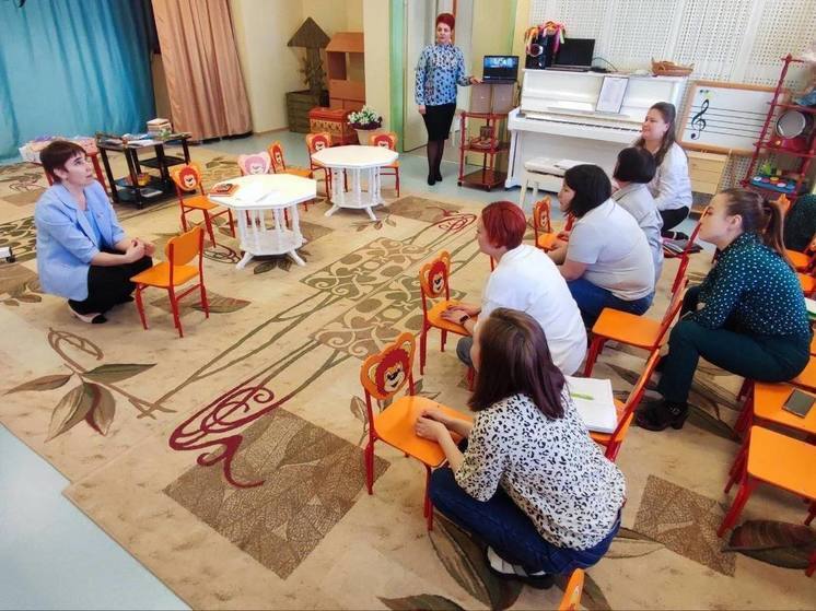 Школа для педагогов открылась в Волновахском округе