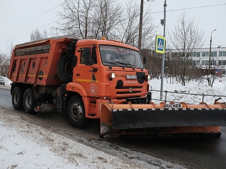В Кирове активизировали ямочный ремонт на дорогах