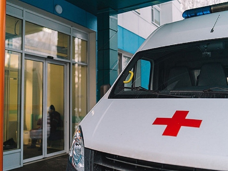 Хирурги скорой помощи провели консультации в Кировской области