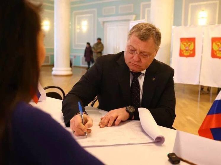 «Выбор сделан»: губернатор Астраханской области проголосовал на выборах президента