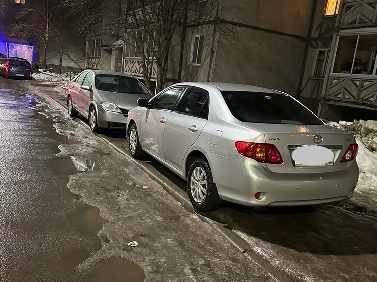 Любители парковаться на тротуарах остались без машин в Петрозаводске