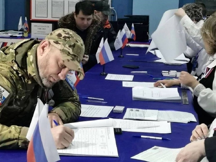 Ямальские бойцы спецоперации голосуют за президента
