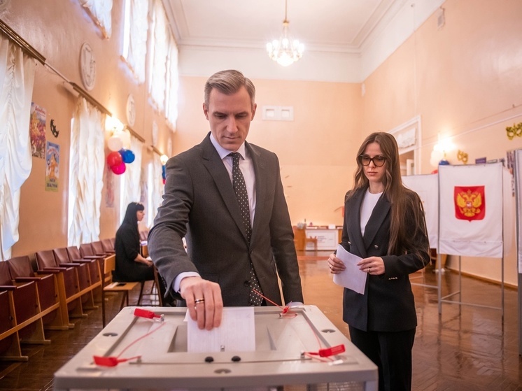 Василий Анохин проголосовал на президентских выборах