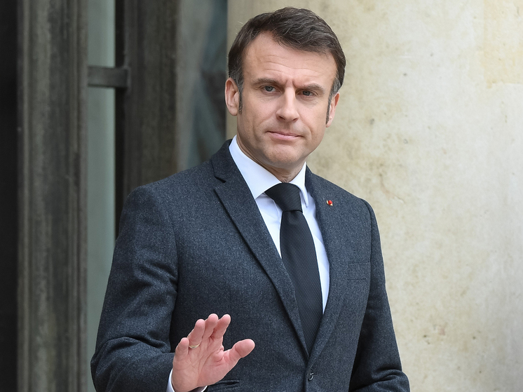 Почему президент Франции вновь разразился антироссийской риторикой