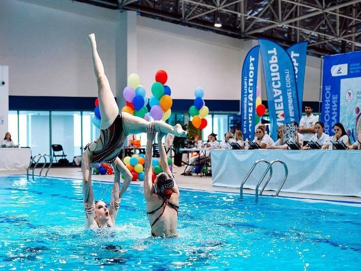 Югра приняла всероссийские соревнования по синхронному плаванию
