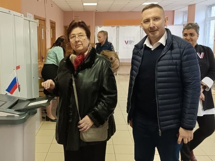 Глава Госветслужбы Ленобласти Кротов проголосовал за президента РФ 15 марта