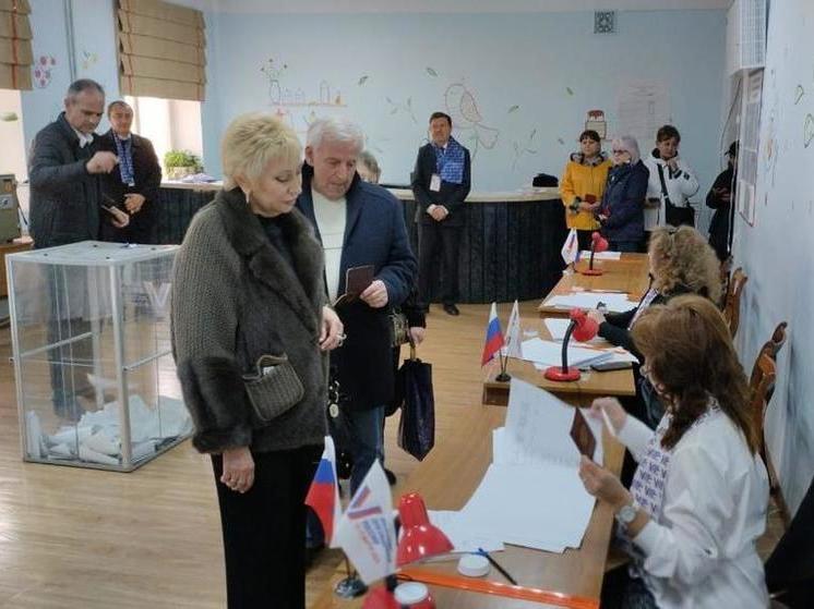 Гастролирующие артисты цирка проголосовали на выборах Президента в Кисловодске