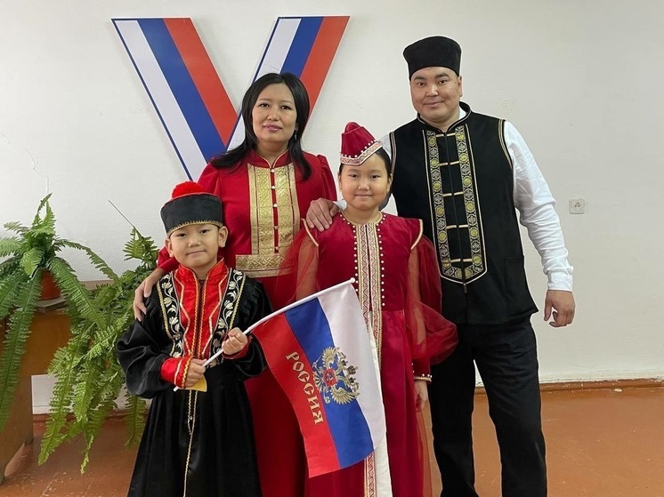 На выборы жители Калмыкии приходят семьями