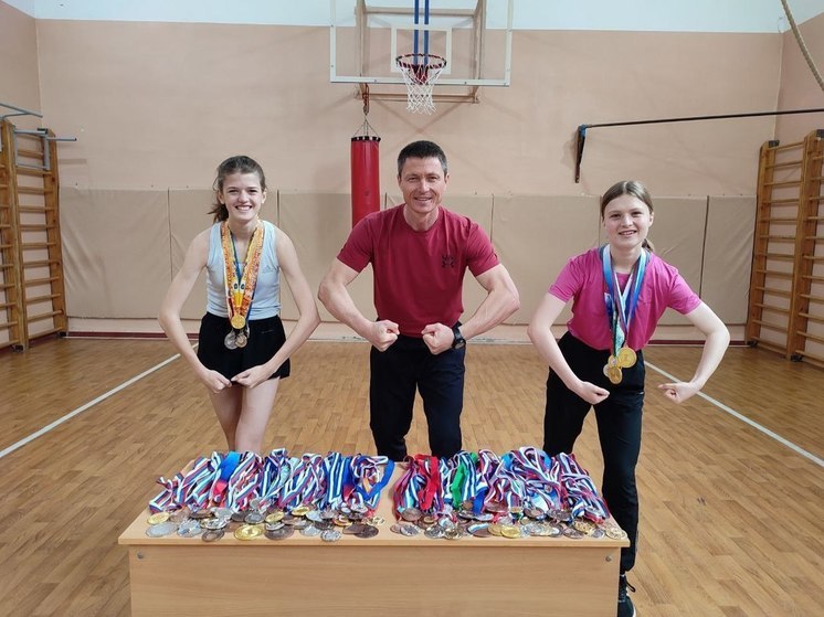 Школьницы Курского округа победили в региональном этапе всероссийской олимпиады