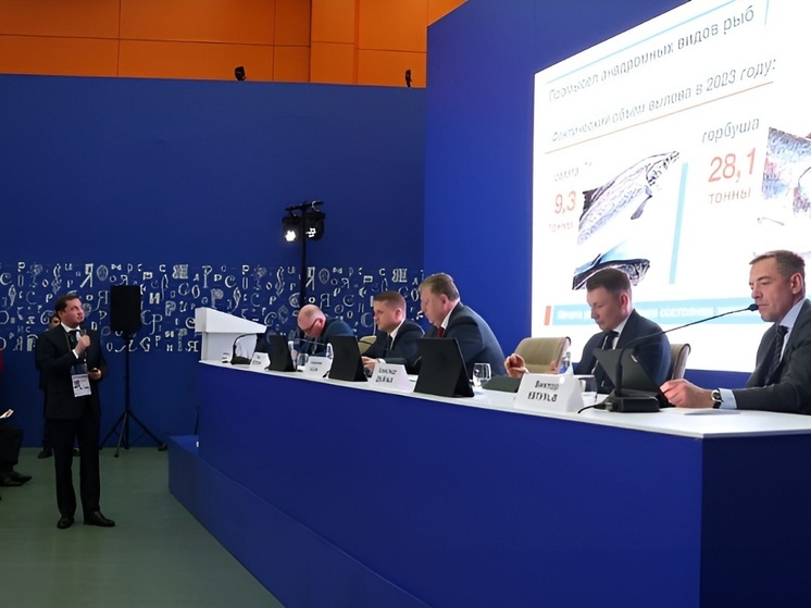 Александр Цыбульский представил на выставке-форуме «Россия» потенциал рыбопромышленной отрасли Поморья