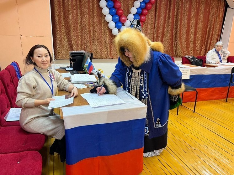 На второй день голосования в Якутии работают все 811 избирательных участков