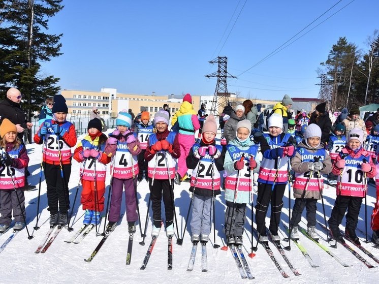 Более 150 спортсменов приняли участие в гонке «Долинская лыжня»