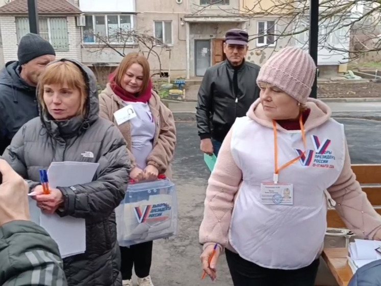 В Запорожской области начался второй день голосования на выборах Президента России