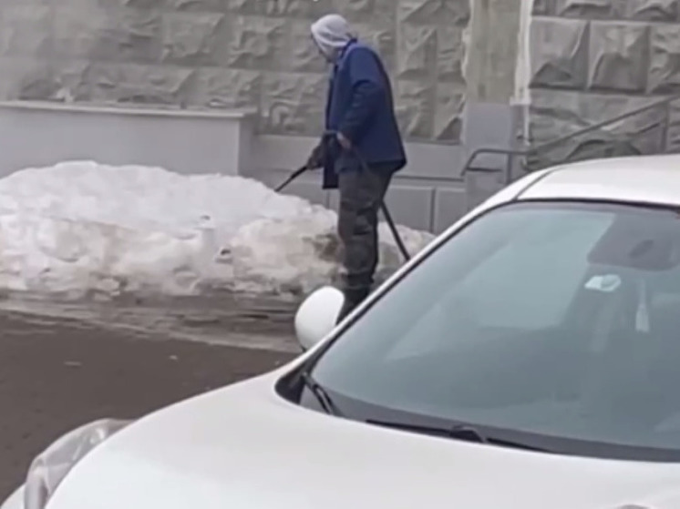 Одинцовские коммунальщики креативно подошли к уборке снега