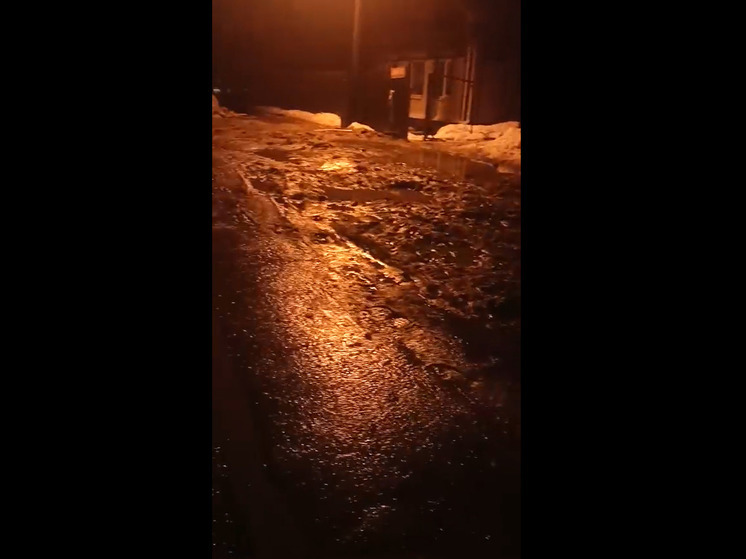 Жители Олонца в ужасе от своей пешеходной дорожки