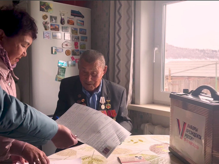 В Бурятии проголосовали 100-летние участники Великой Отечественной войны