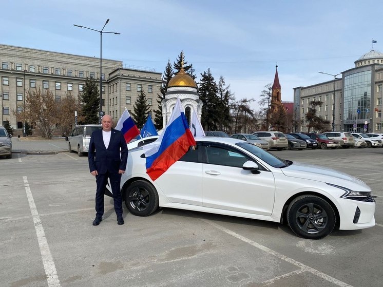 Автопробег «За победу!» проходит в Иркутске