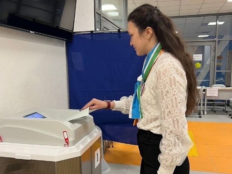 Почти половина свердловчан проголосовала на выборах президента