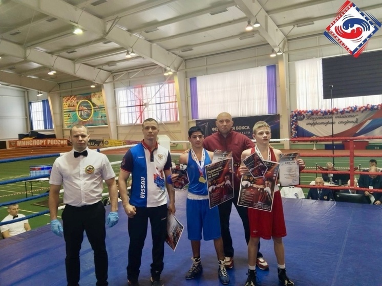 Никита Лопатиев из Краснокамска стал призером первенства ПФО по боксу