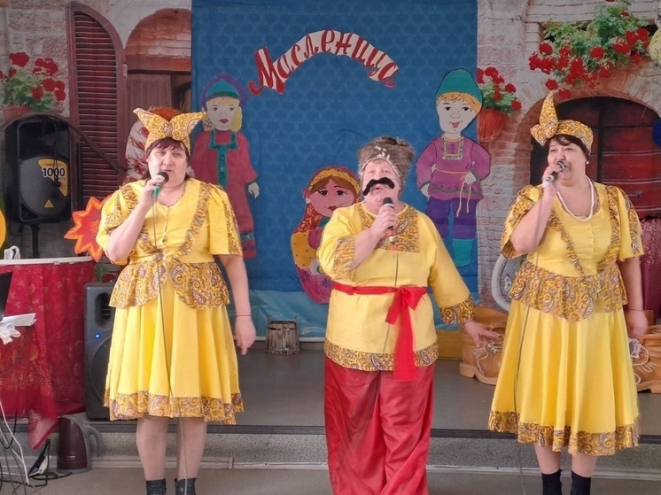 В Усть-Абаканском районе продолжают праздновать Масленицу