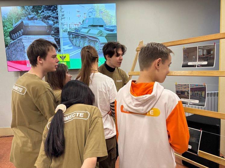 В Мелитополе открылась выставка «Регионы России – Запорожской земле»