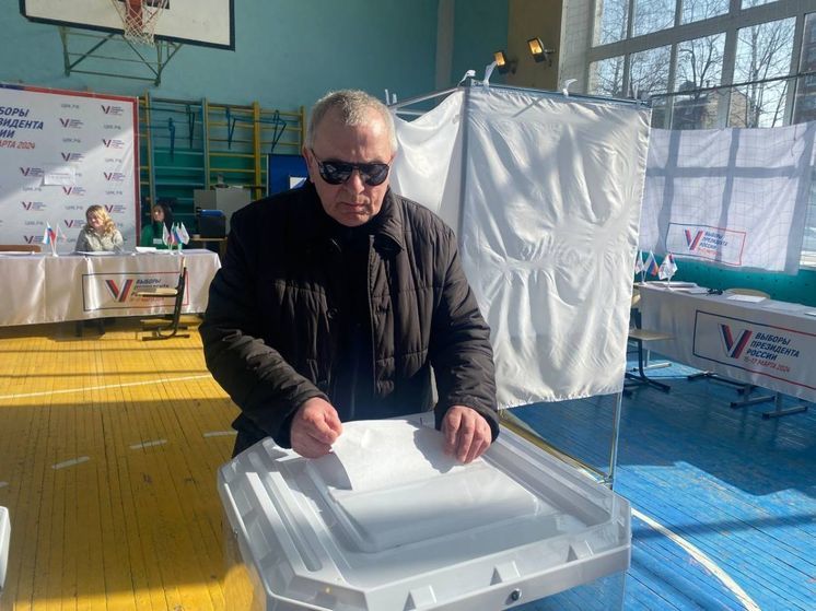 На 5 участках в Тульской области слабовидящие голосуют при помощи тифломаркера