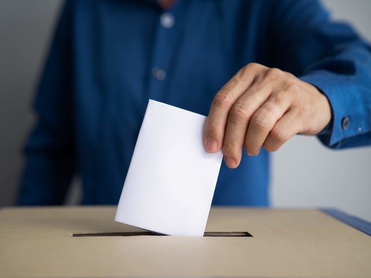 Эстонские власти разрешили гражданам РФ голосовать лишь на одном участке