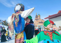 17 марта в пригородных поселках Барнаула проходит «Сибирская Масленица — 2024».