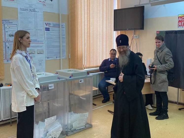 Духовенство Томской области принимает участие в выборах Президента России