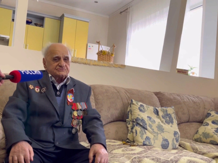 На Ставрополье 100-летний ветеран ВОВ принял участие в голосовании на выборах