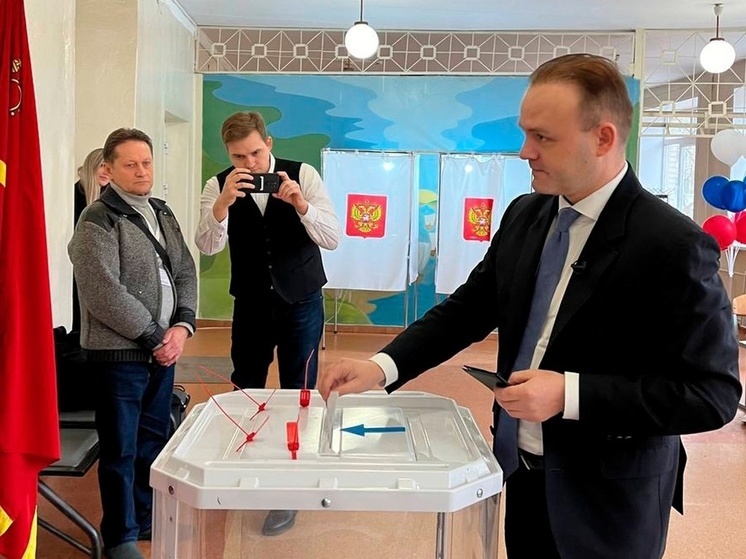 Кандидат в Президенты Владислав Даванков проголосовал в Смоленске