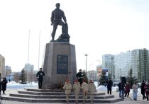 В Оренбурге почтили память Героя России Александра Прохоренко