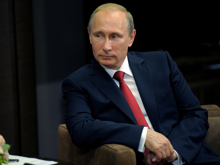 Глава Якутии поздравил Владимира Путина с победой на выборах Президента РФ