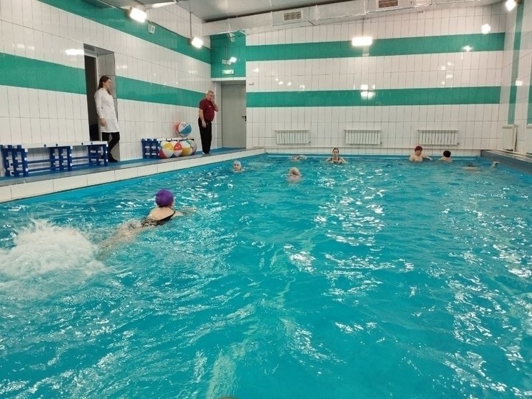 В Курской области через 30 лет простоя открыли плавательный бассейн