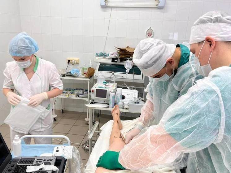 Сердечно-сосудистый хирург провел мастер-класс для Батыревских коллег