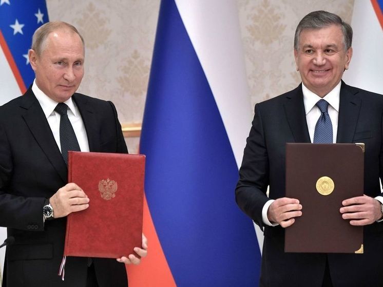 Президент Узбекистана Мирзиёев поздравил Путина с победой на выборах президента
