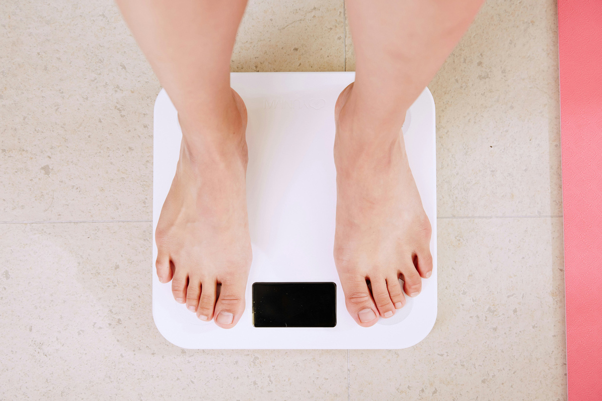 Risk of rapid weight loss for obese young people assessed