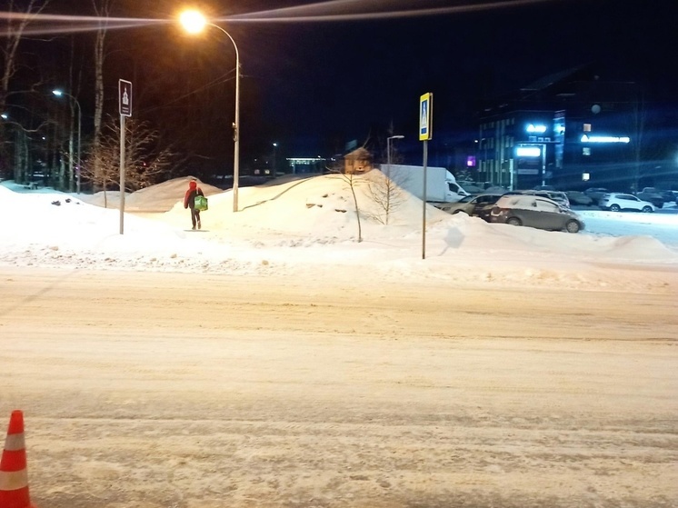 Мужчина попал под колеса на пешеходном переходе в Петрозаводске