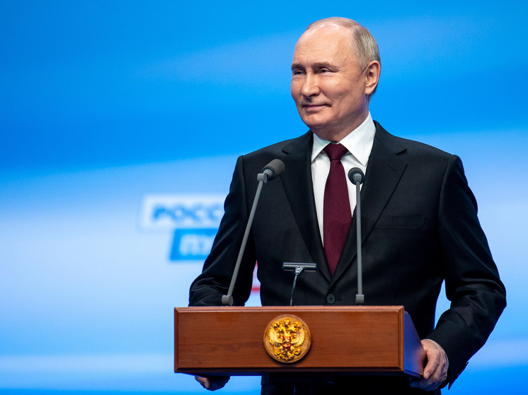 Путин ещё три дня собирается принимать поздравления с победой на выборах