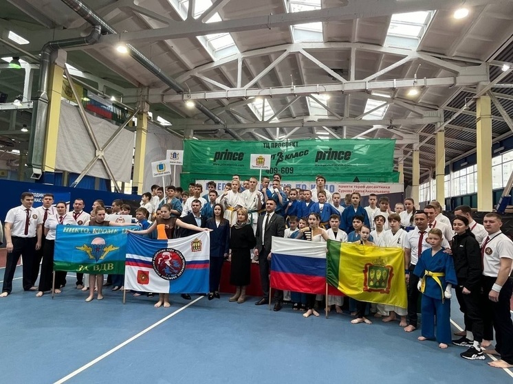 В Пензе в день памяти героя-десантника Cергея Суркова прошли соревнования по кудо
