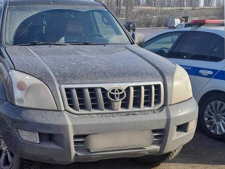 В Воронеже владелец дорогостоящего авто не оплачивал штрафы на 187 тысяч рублей