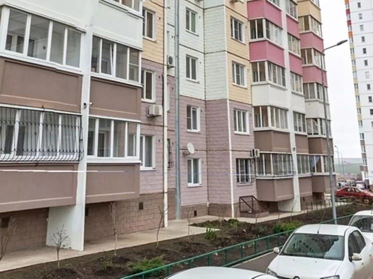 В Ростове подросток разбился насмерть, упав с многоэтажки