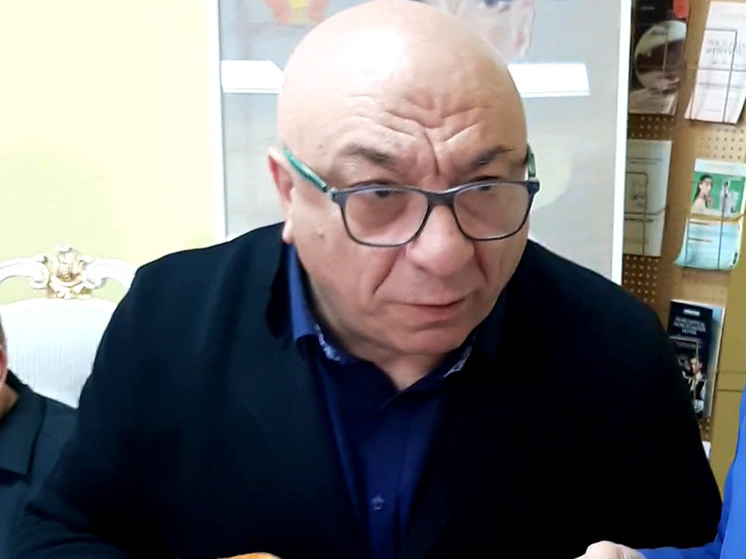 «С недоверием отнесся к происходящему»