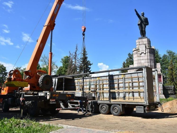 Костромская ИООКН вступилась за памятник Ленину в Центральном парке