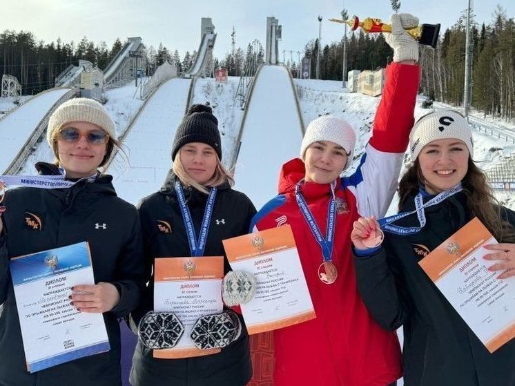 Кировская прыгунья с трамплина взяла награду всероссийского уровня