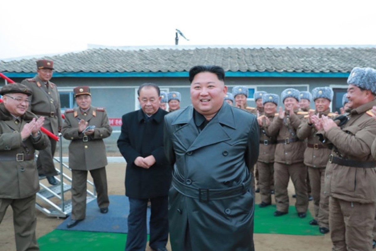 Kim Jong-un personally supervised the firing of super-large MLRS
